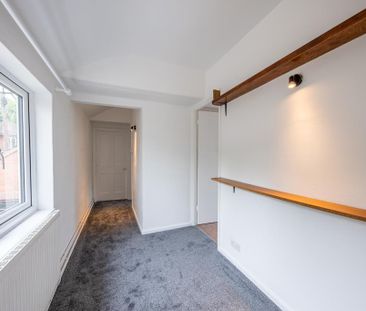 2 bedroom flat to rent - Photo 6