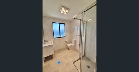 Stunning Double Storey House - Photo 5