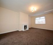 3 bed House - Semi-Detached for Rent - Photo 4