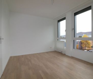 Nähe Dorfzentrum Reinach - moderne 3.5-Zimmer-Wohnung im 1.OG - Photo 2