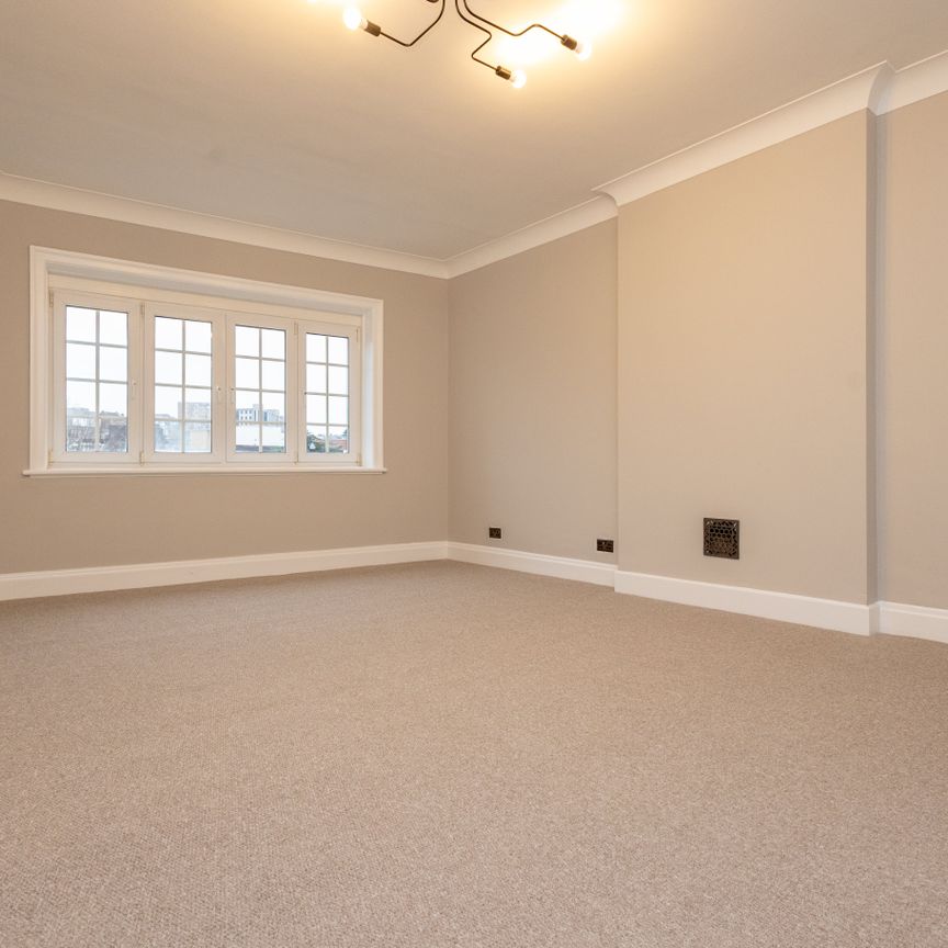 4 bed flat to rent in Richmond Hill, Bournemouth, BH2 - Photo 1