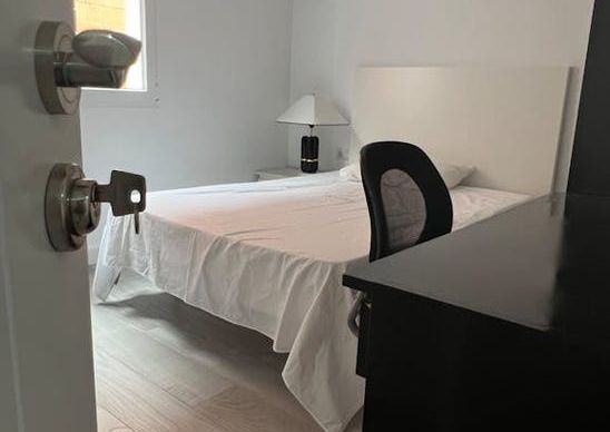 Avenida de Carlos Haya, Málaga, Andalusia 29010