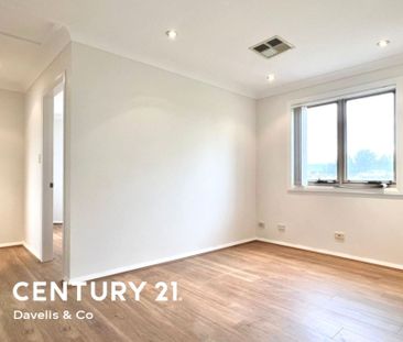 Modern 3-Bedroom Duplex with Study & Large Backyard - Photo 4