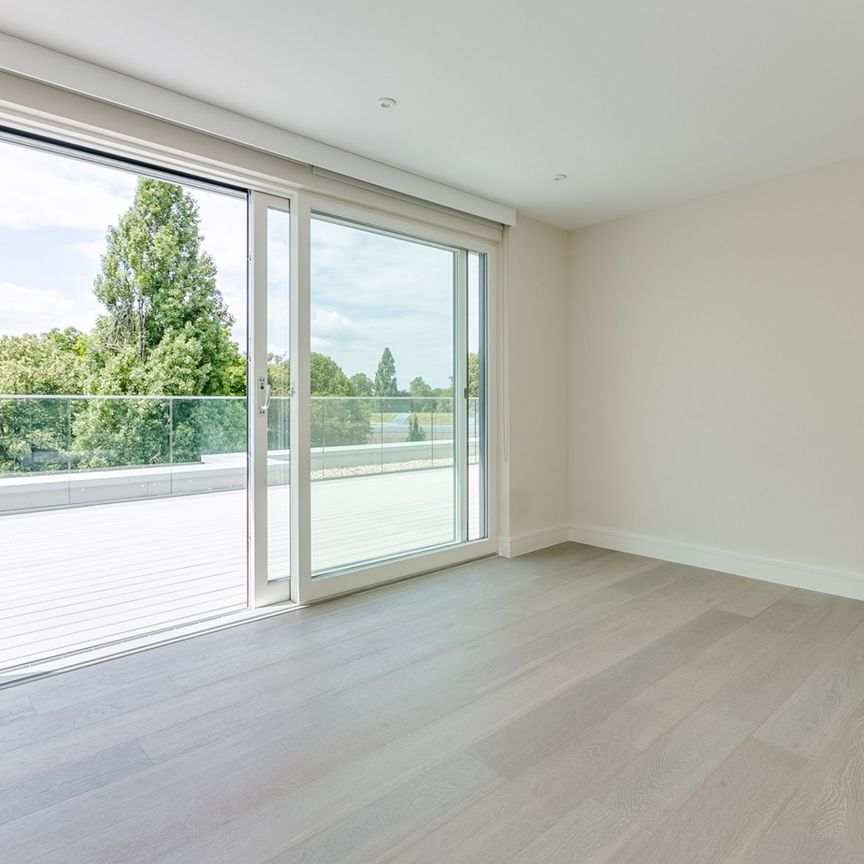 3 Bed Penthouse, Hurlingham Apartments, SW6 - Photo 1