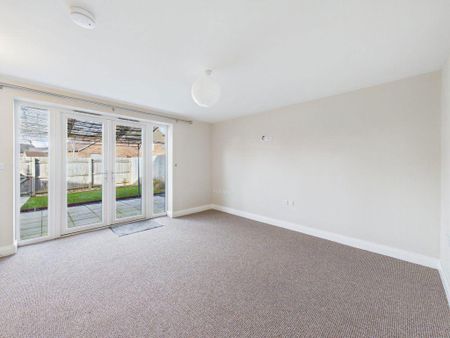 2 bedroom terraced house to rent - Photo 2