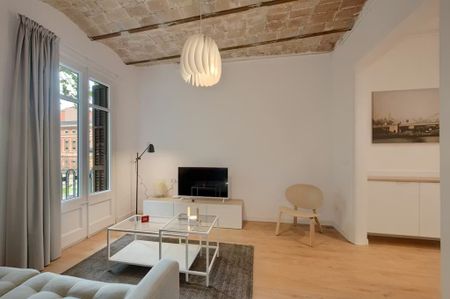 Carrer de Còrsega, Barcelona, Catalonia 08036 - Photo 4