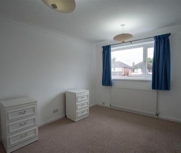 3 bedroom detached house to rent - Photo 3