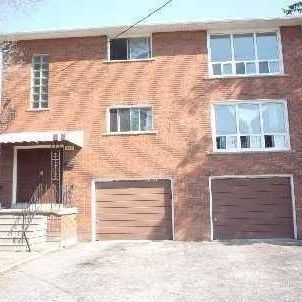 Bright Spacious, Fully renovated 1 Bed Basement Apt @ Great Location - Photo 4