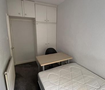 4 bedroom house to rent - Photo 5