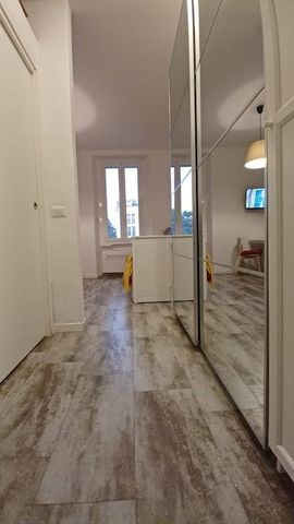 Via dellAssunta, Milan, Lombardy 20141 - Photo 5