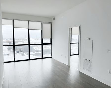 For Lease - 2908 Hwy 7 Road Unit# 526, Vaughan, Ontario - Photo 2