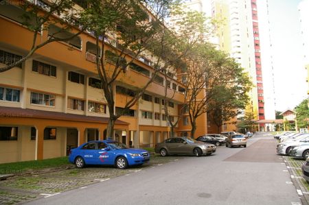 Blk 108 Bukit Batok West Avenue 6 (Bukit Batok), HDB 4 Rooms - For Rent - Photo 5