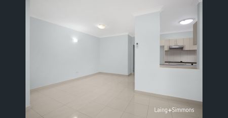 Cosy and Comfortable Two Bedroom Unit - Photo 2