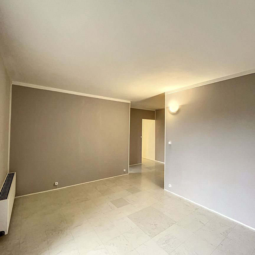 Appartement à louer - REIMS NORD - T2 - Photo 1