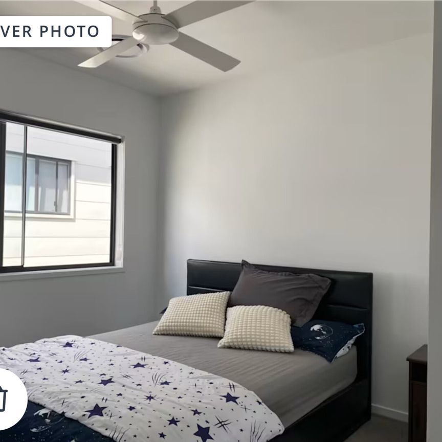 Rochedale South - Photo 1