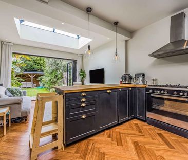 Winter Road, Southsea - Photo 3