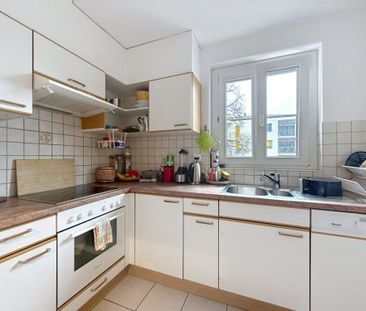 Charmant appartement de 3.5 pièces avec un balcon - Photo 1