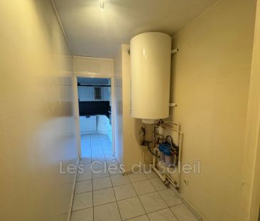Location appartement 4 pièces 83 m² Toulon - Photo 1