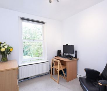 2 Bed Flat, Moss Hall Crescent, N12 - Photo 6