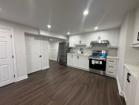 For Lease - 1215 Wadebridge Crescent Unit# Bsmnt, Oshawa, Ontario - Photo 3