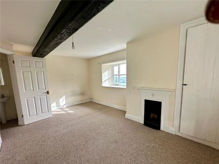 4 bedroom detached house to rent - Photo 5