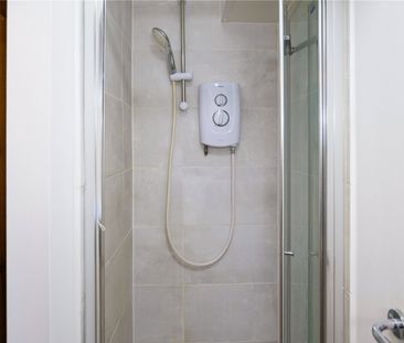 Grange Avenue, Reading, Berkshire, RG6 - Photo 5