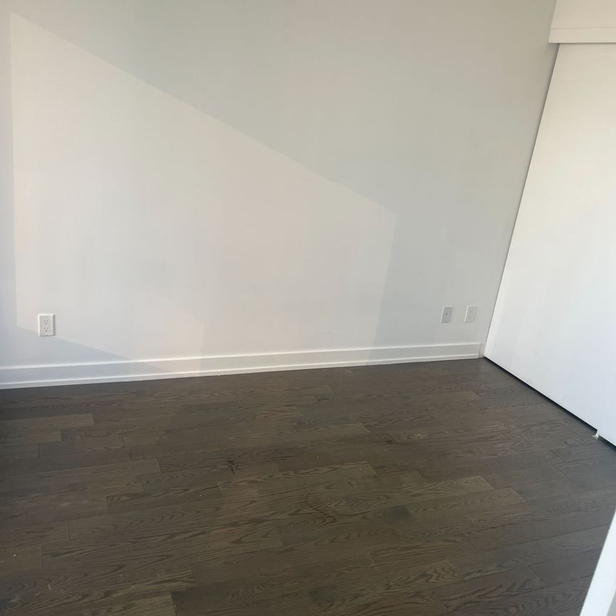 For Lease - 25 Richmond Street Unit# 1813, Toronto, Ontario - Photo 1