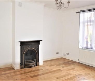 3 bedroom house to rent - Photo 3