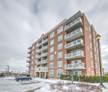 Condo for rent, Montréal (Saint-Laurent) - Photo 1