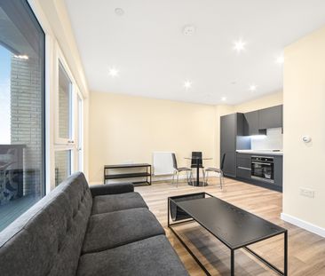 1 Bed Flat, Green Ferry Way, E17 - Photo 4