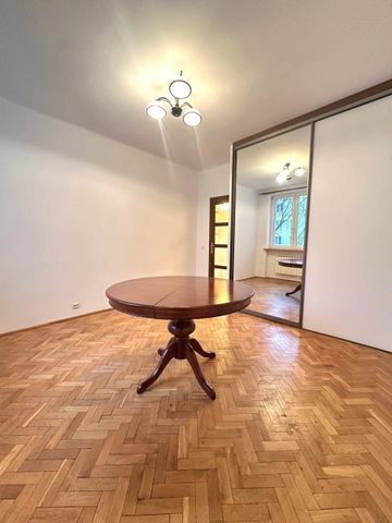 Obok SĄDU na Solidarności BEZ MEBLI 71.76 m² - Photo 2