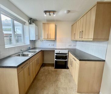 2 bedroom terraced house to rent - Photo 6