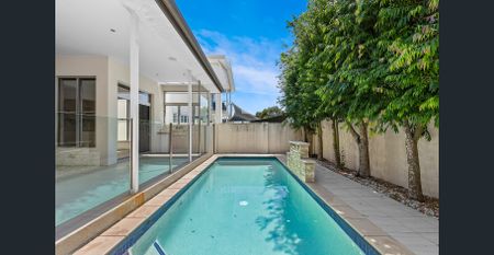 91 Woodville Street, Hendra, Qld 4011 - Photo 4