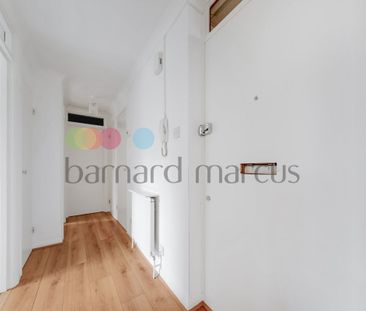 Beech Copse, SOUTH CROYDON - Photo 2