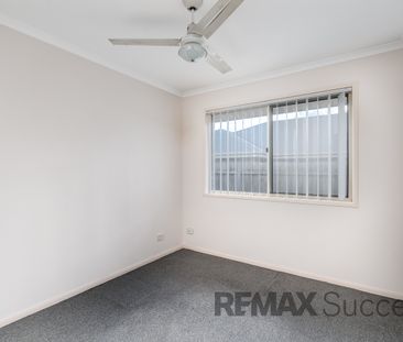 5 Todd CRT, Kearneys Spring QLD 4350 - House For Rent | Domain - Photo 5