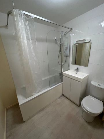 2 bedroom property to rent - Photo 5