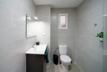 Calle Doctor Juan José Dominé, Valencia, Valencian Community 46011