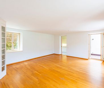 Charming traditional Ticinese house on the lakeside of Morcote - Photo 1