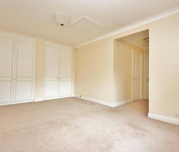 Martinsyde, Woking, Surrey, GU22 8HT - Photo 6