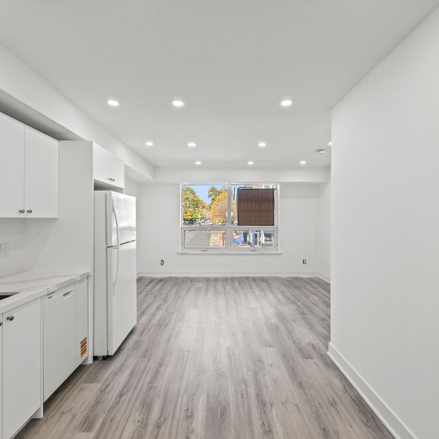 For Lease - 1305 St Clair Avenue Unit# 1, Toronto, Ontario - Photo 1