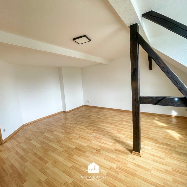 Renovierte 2-Raum-Wohnung mit Einbauküche - Photo 1