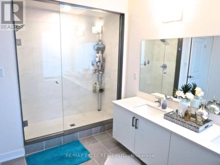 70 WILLIAM DUNCAN ROAD - Photo 2