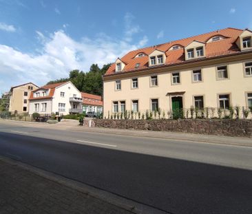 ***Charmanter Altbau, gemütlicher Grundriss, Einbauküche, Bad mit F... - Foto 1