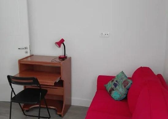 Calle de Santa Juliana, Madrid, Community of Madrid 28039