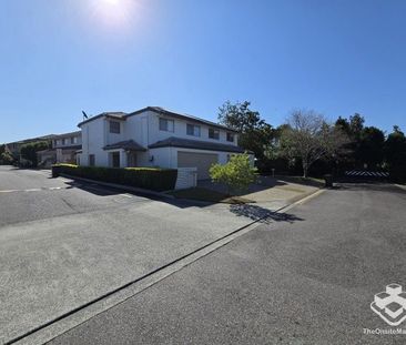 Stunning property located in the heart of Richlands - Photo 6