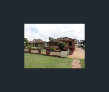 17 Whichello Street, Newtown, Qld 4350 - Photo 4
