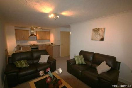 2 bedroom property to rent in Warrington - Photo 4