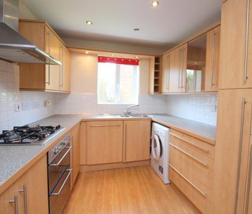 2 bedroom apartment to rent - Photo 4