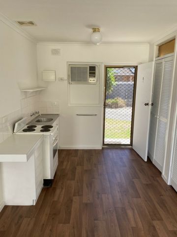 5/20A Cookes Road, Windsor Gardens SA, Belconnen - Photo 3