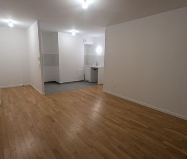 location Appartement T3 DE 64.25m² À CLICHY - Photo 6